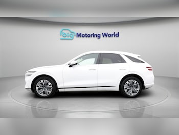 Used Genesis GV70 2023 for sale - 77262681: Photo