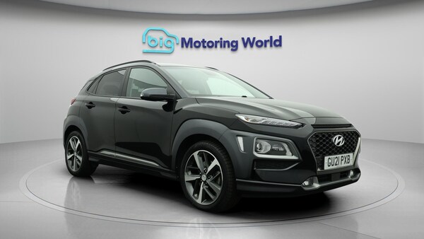 Used Hyundai KONA 2021 for sale - 76072153: Photo 2