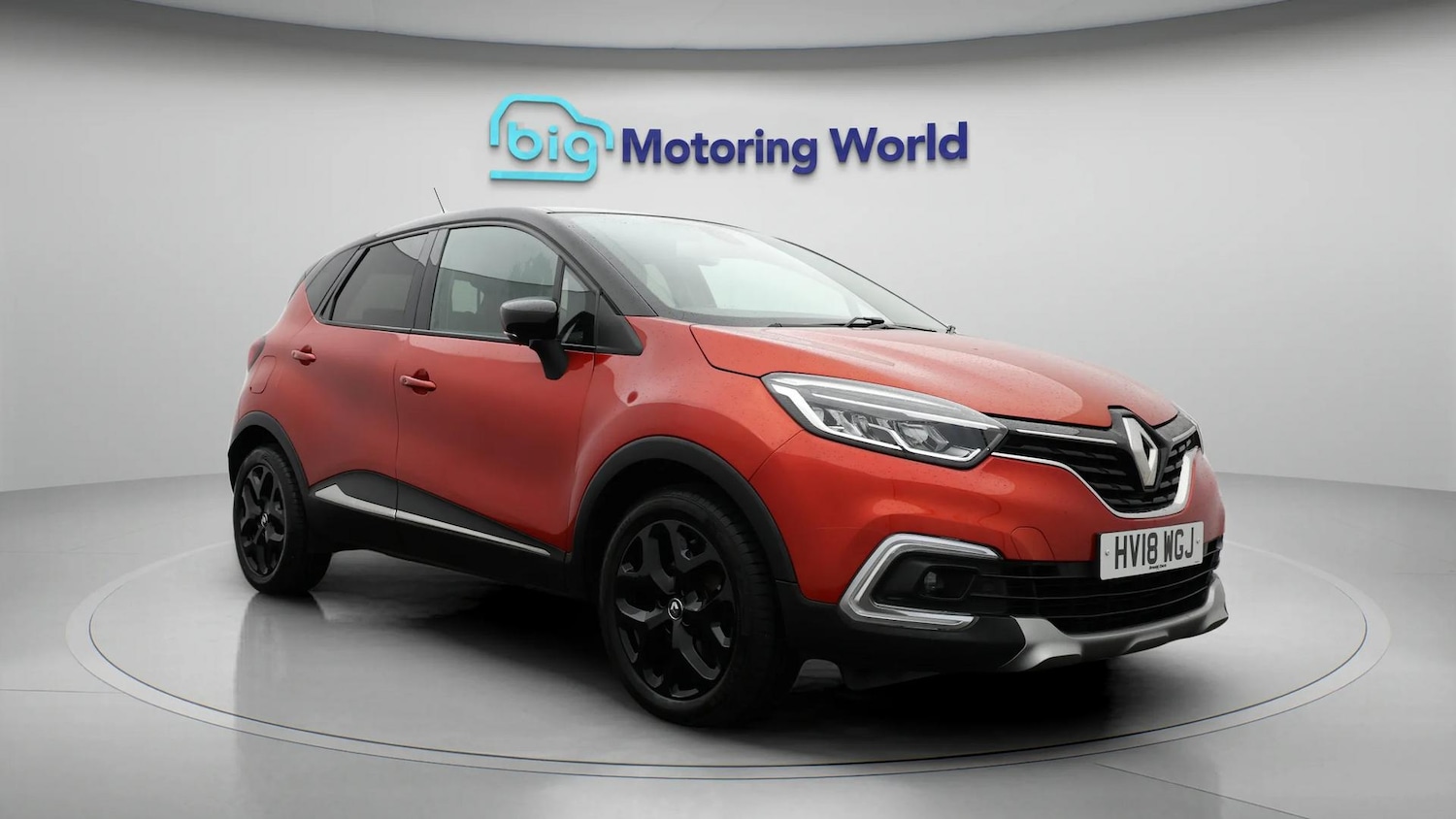 Used Renault Captur 2018 for sale - 76592714: Photo 2