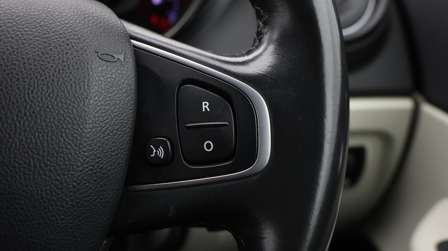 Used Renault Captur 2018 for sale - 76592714: Photo 23