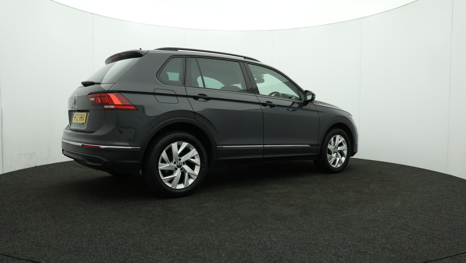 Used Volkswagen Tiguan 2022 for sale - 76013047: Photo 36