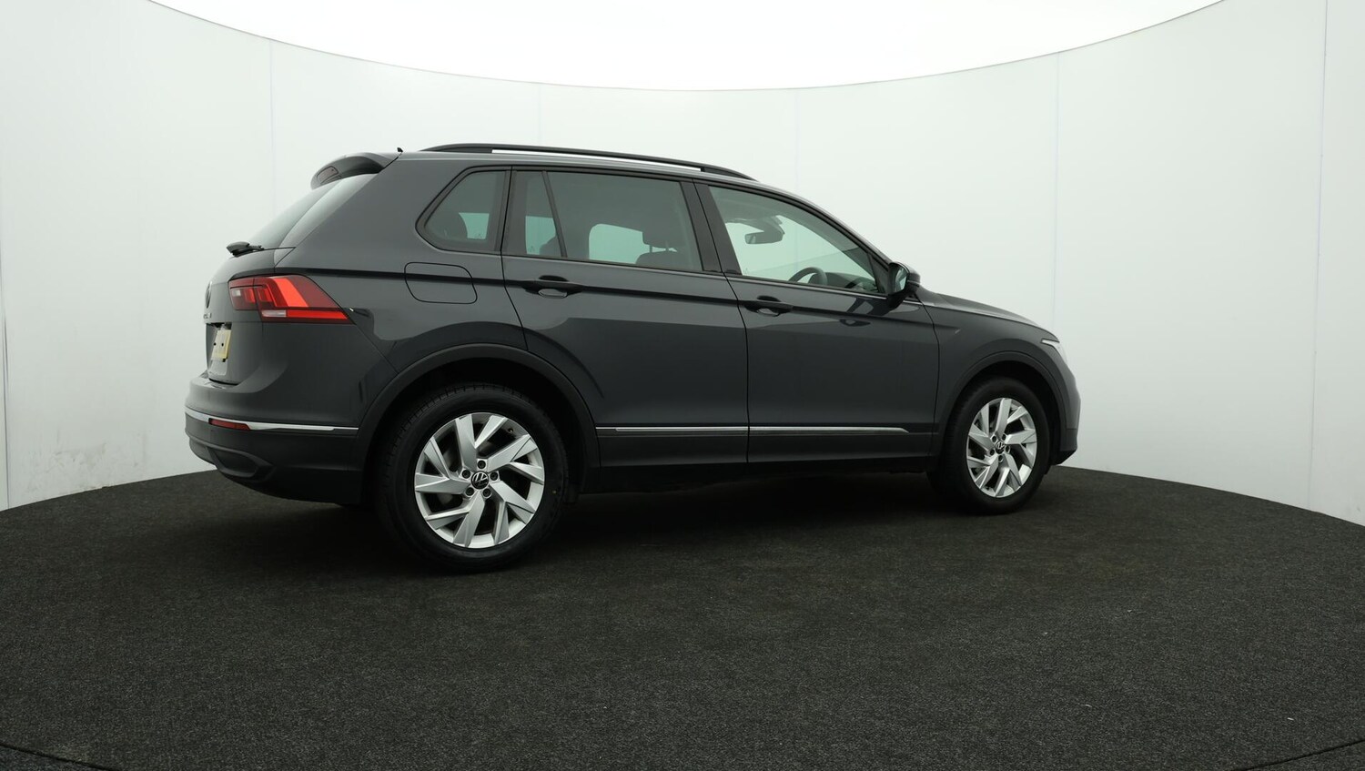 Used Volkswagen Tiguan 2022 for sale - 76013047: Photo 37