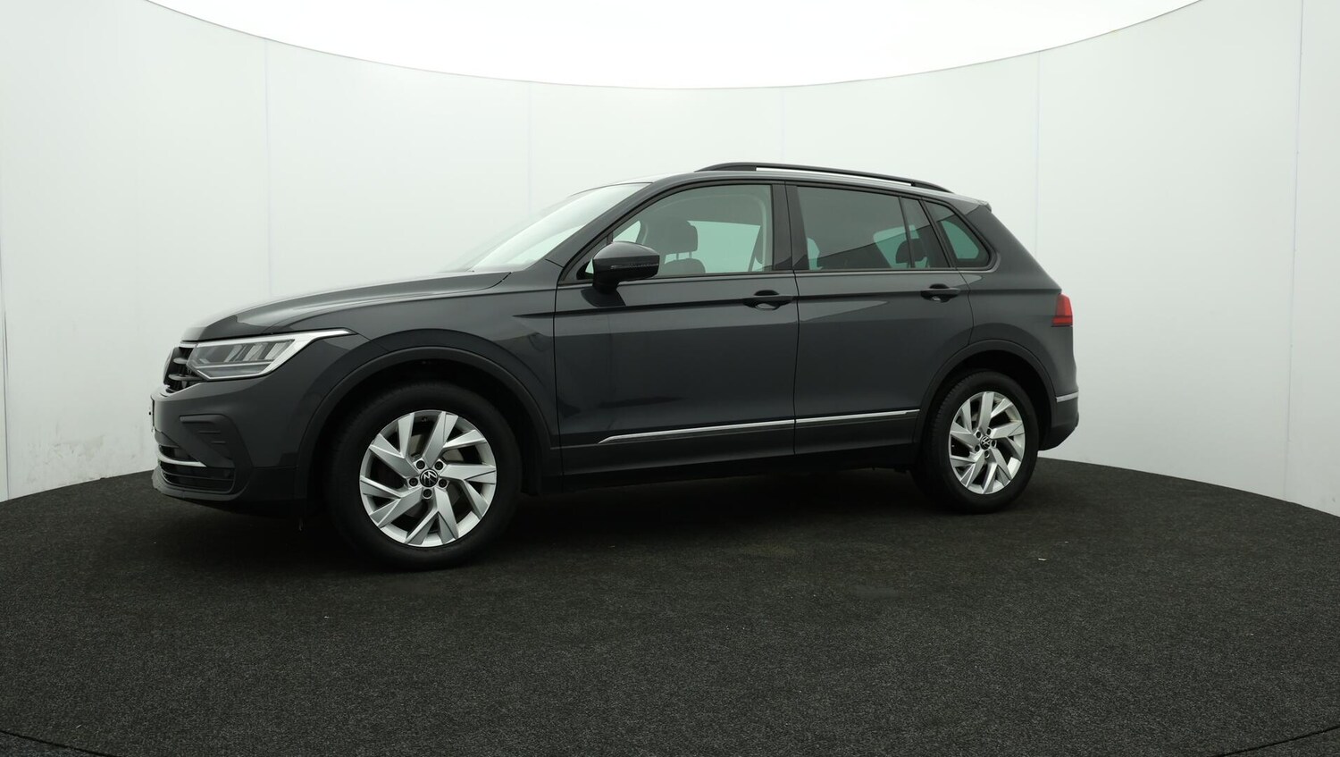 Used Volkswagen Tiguan 2022 for sale - 76013047: Photo 66