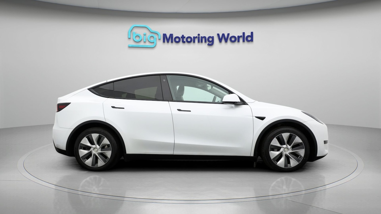 Used Tesla Model Y 2023 for sale - 77938641: Photo 8