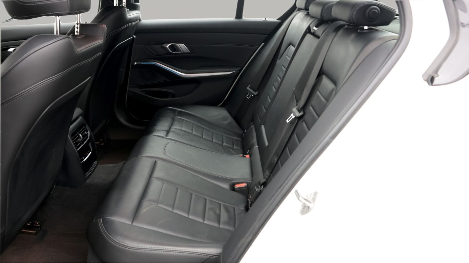 Used BMW 3 Series 2022 for sale - 77802205: Photo 16