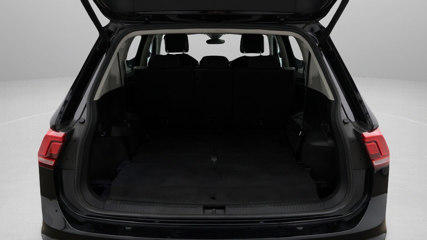 Used Volkswagen Tiguan Allspace for sale - 77962439: Photo 17