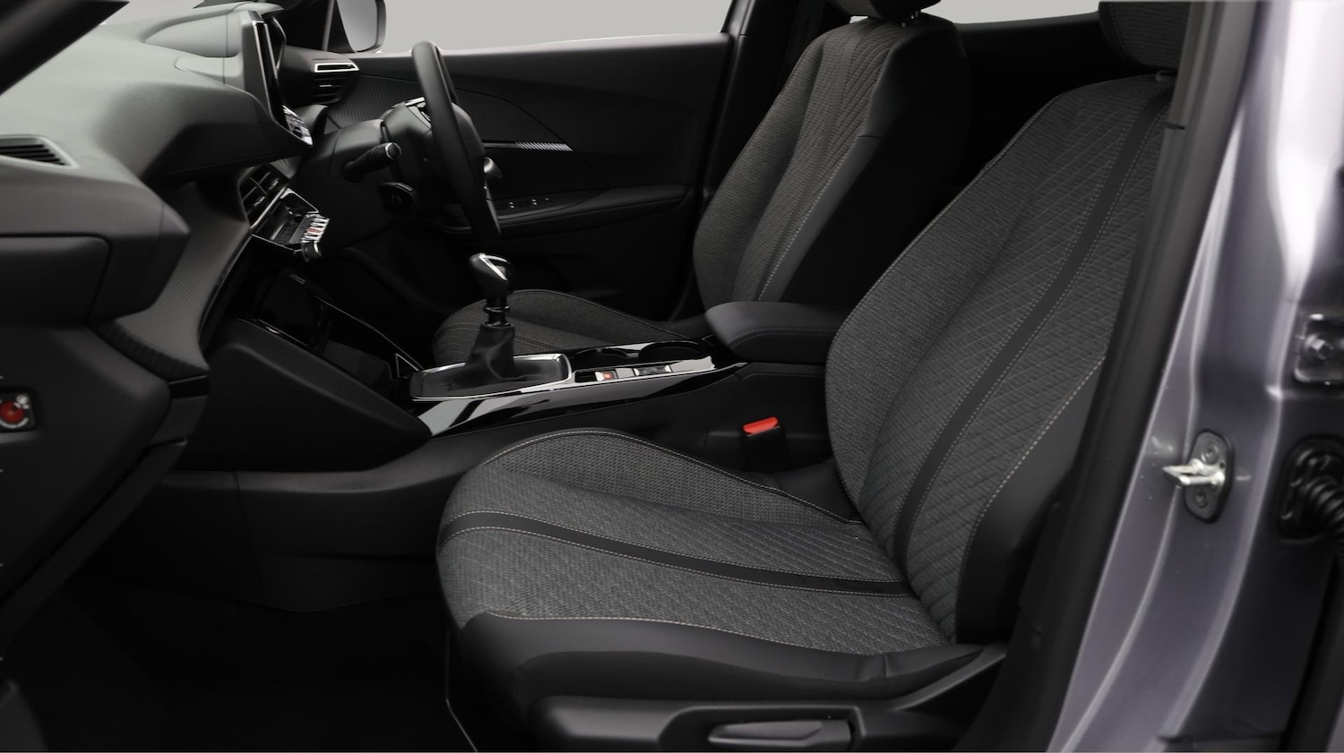 Used Peugeot 2008 2024 for sale - 76620295: Photo 15