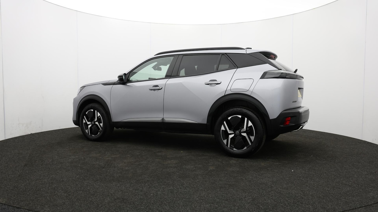 Used Peugeot 2008 2024 for sale - 76620295: Photo 76