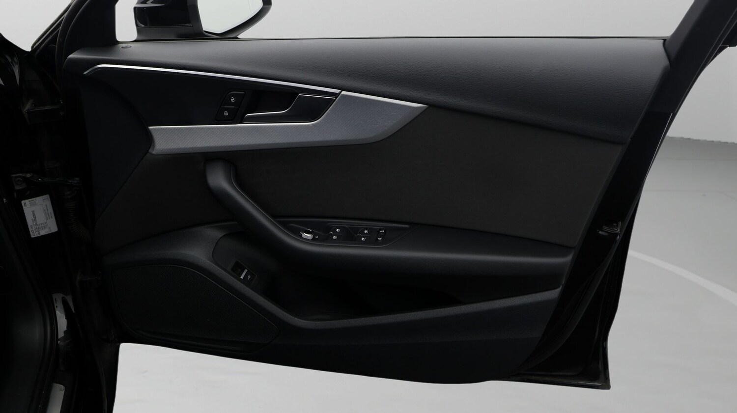 Used Audi A4 Avant for sale - 77216407: Photo 15