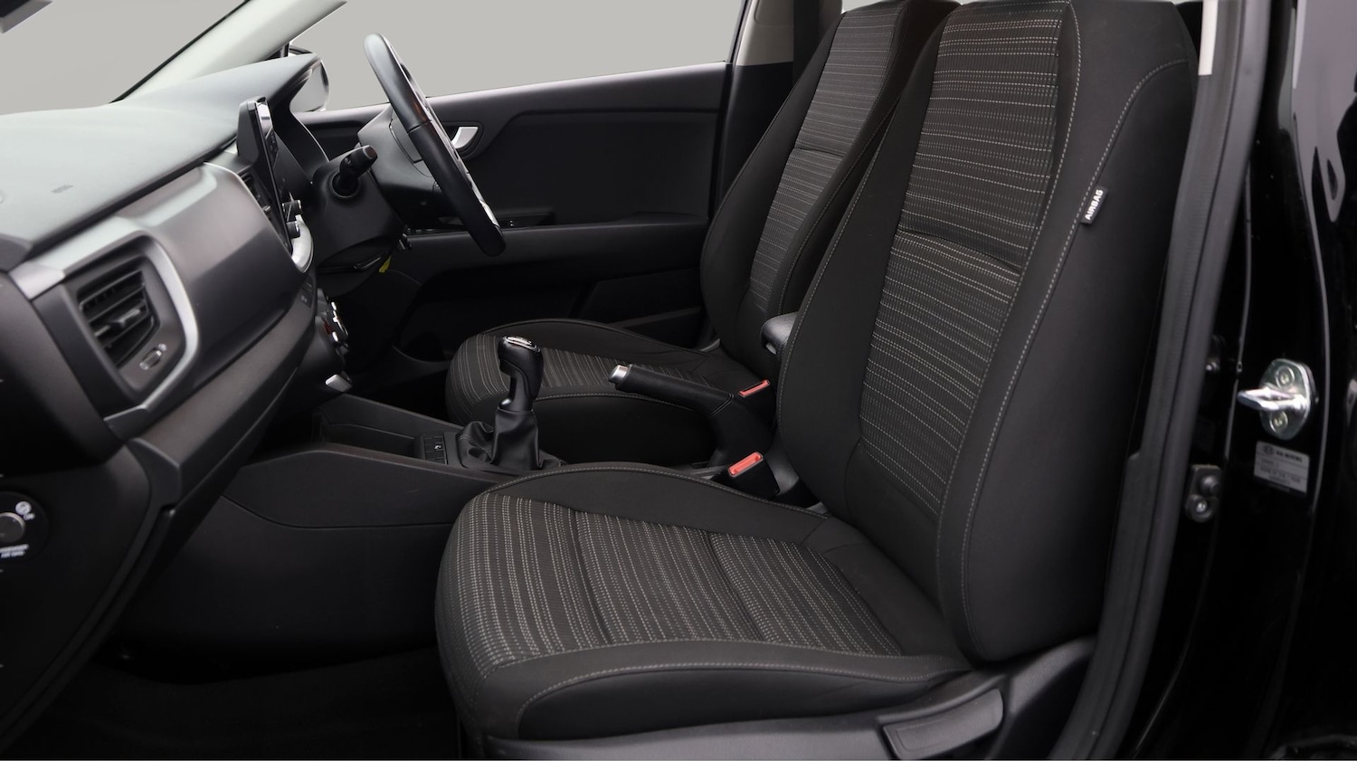 Used Kia Stonic 2021 for sale - 77276832: Photo 14