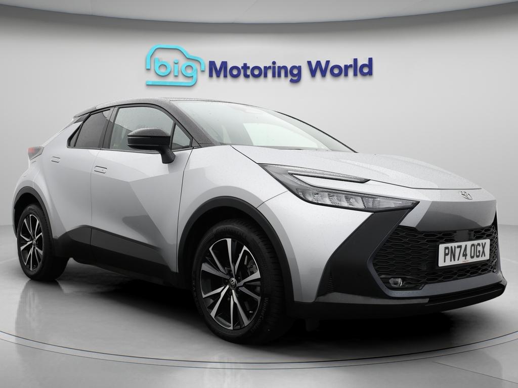 Used Toyota C-HR 2024 for sale - 76620280: Photo 1