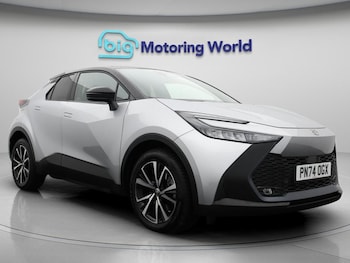 Used Toyota C-HR 2024 for sale - 76620280: Photo