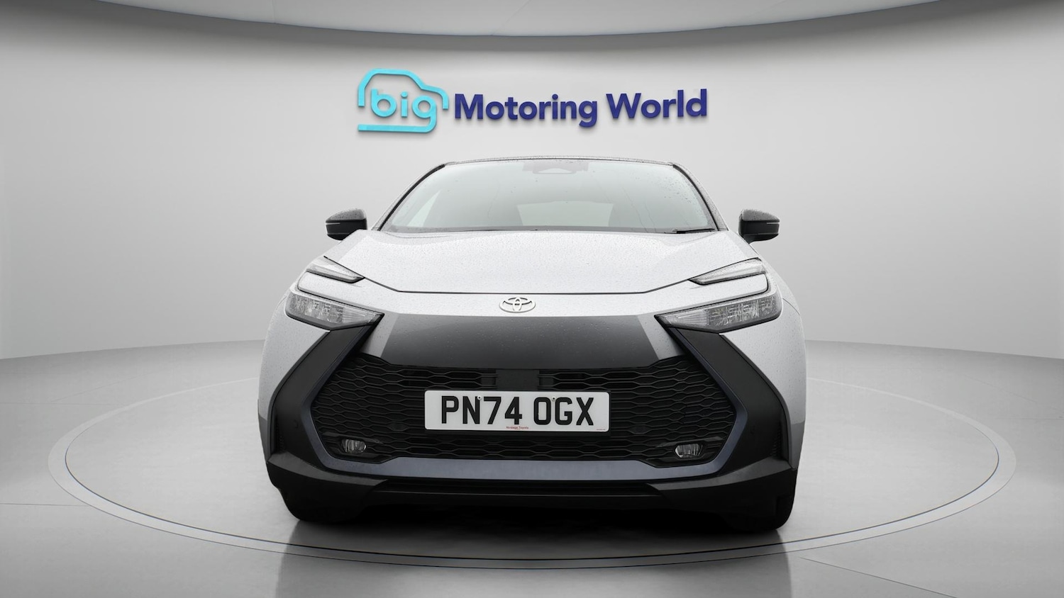 Used Toyota C-HR 2024 for sale - 76620280: Photo 3
