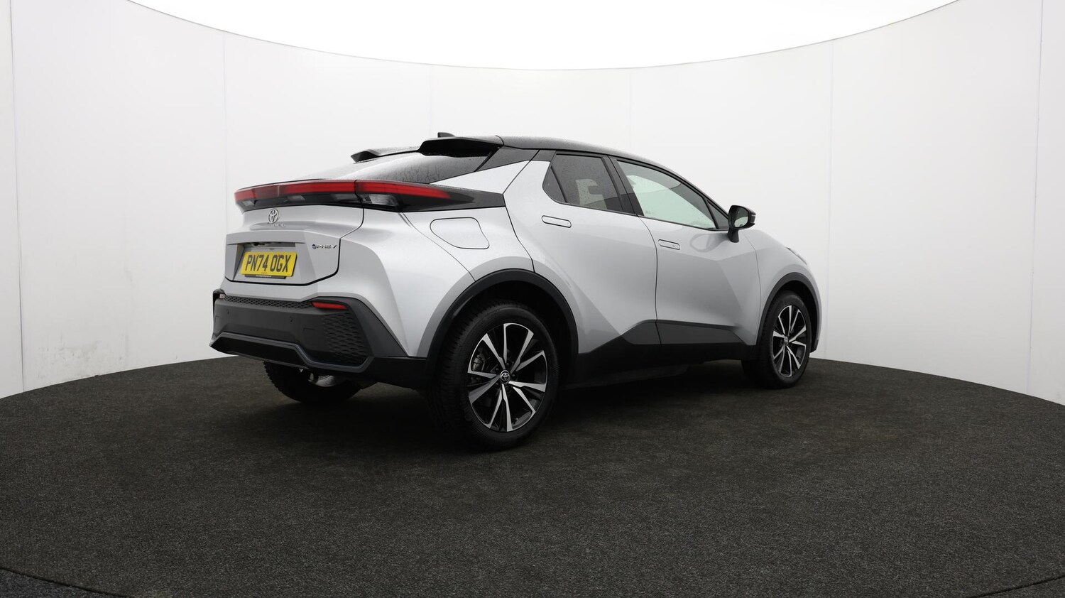 Used Toyota C-HR 2024 for sale - 76620280: Photo 36