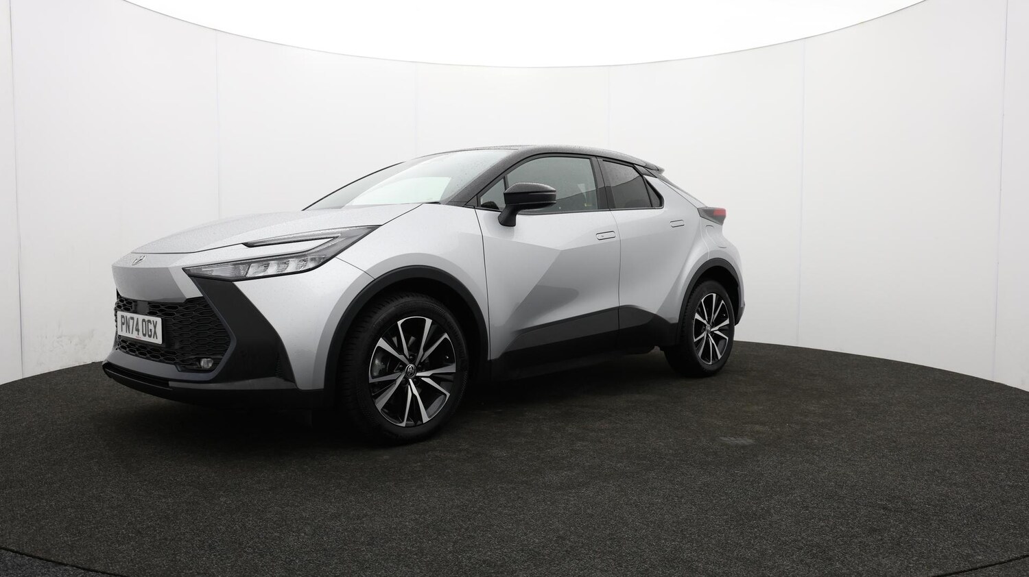 Used Toyota C-HR 2024 for sale - 76620280: Photo 64