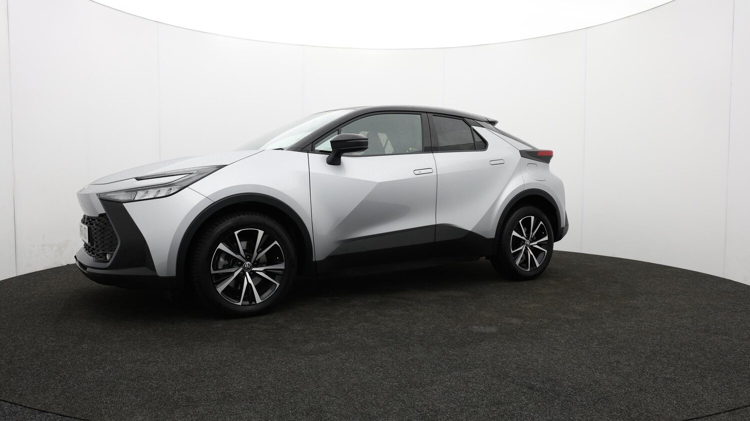 Used Toyota C-HR 2024 for sale - 76620280: Photo 66
