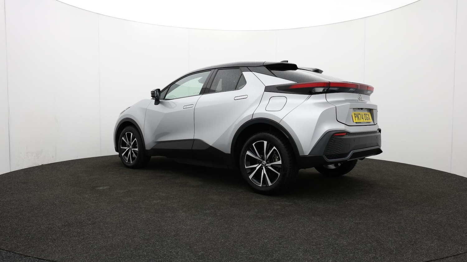 Used Toyota C-HR 2024 for sale - 76620280: Photo 78