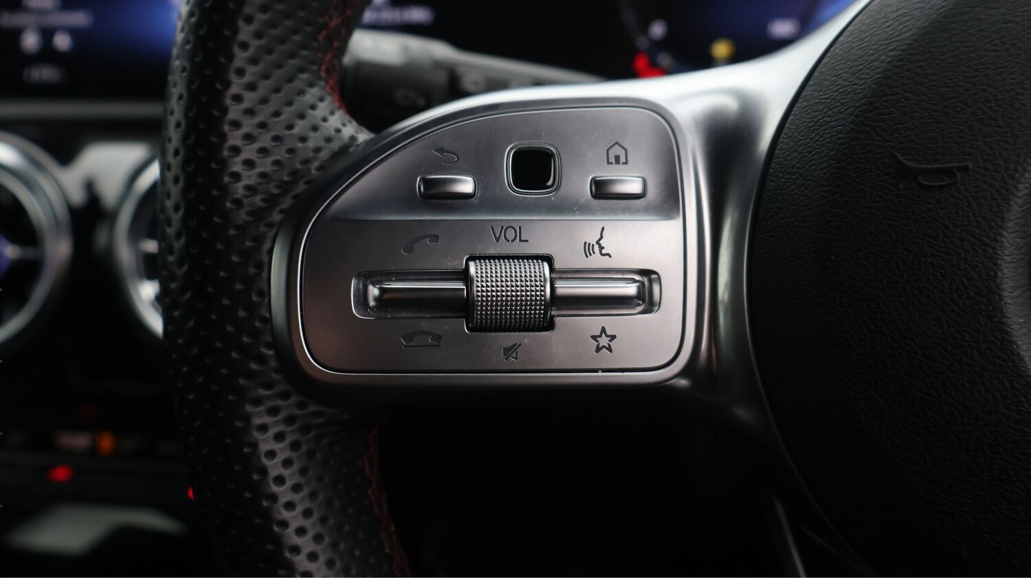 Used Mercedes-Benz A-Class for sale - 77260688: Photo 23