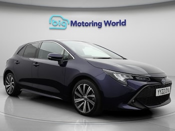 2022 (22) - 1.8 VVT-i Hybrid Design 5dr CVT