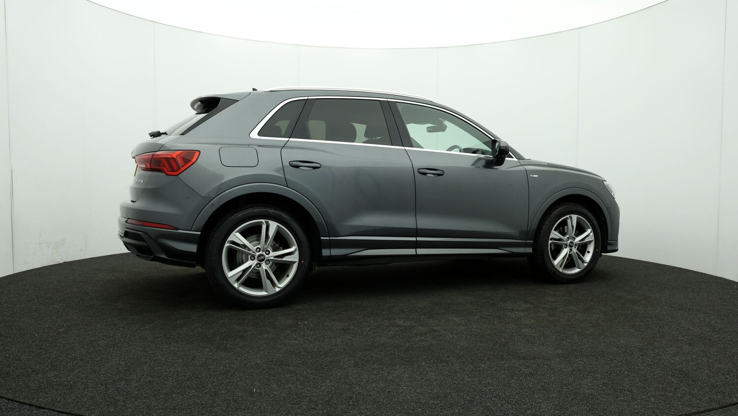 Used Audi Q3 for sale - 76811158: Photo 32