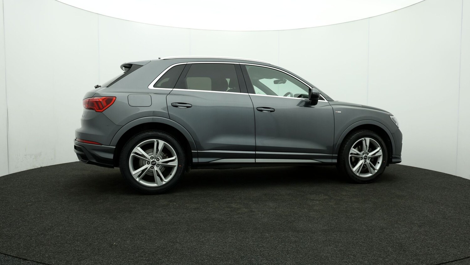 Used Audi Q3 for sale - 76811158: Photo 33