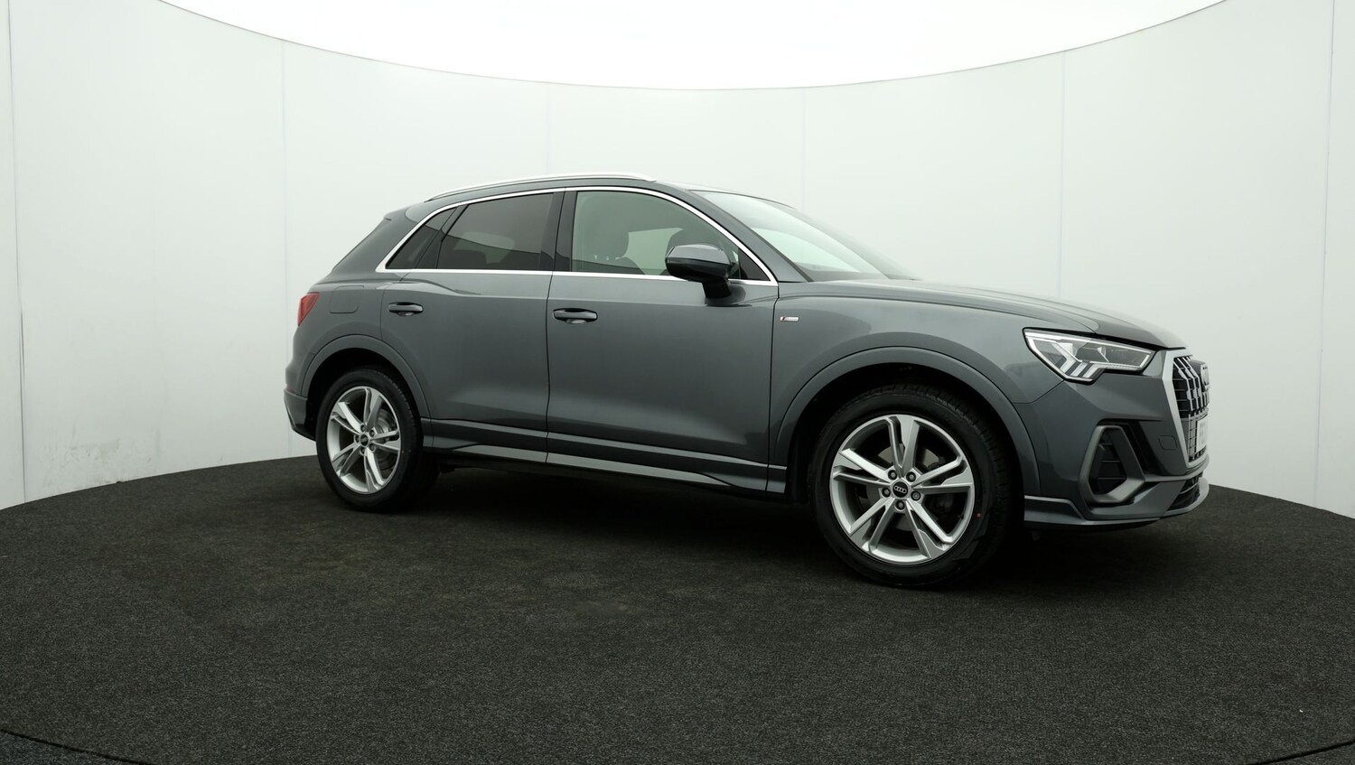 Used Audi Q3 for sale - 76811158: Photo 41