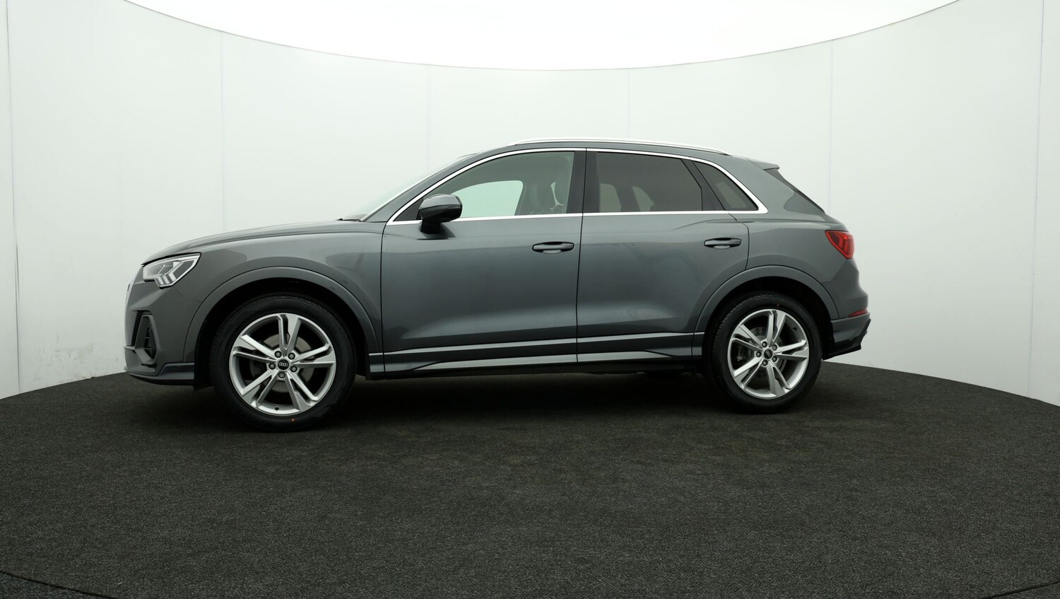 Used Audi Q3 for sale - 76811158: Photo 63