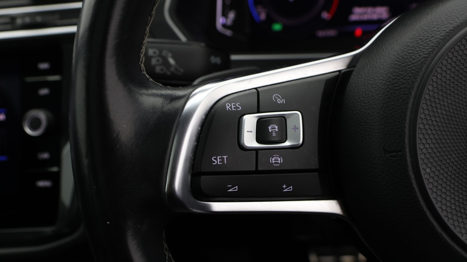 Used Volkswagen Tiguan 2019 for sale - 77605435: Photo 27