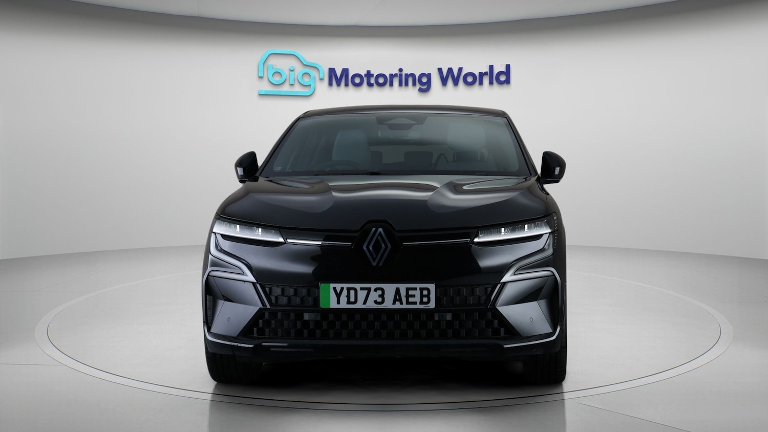 Used Renault Megane E Tech 2023 for sale - 77616941: Photo 2