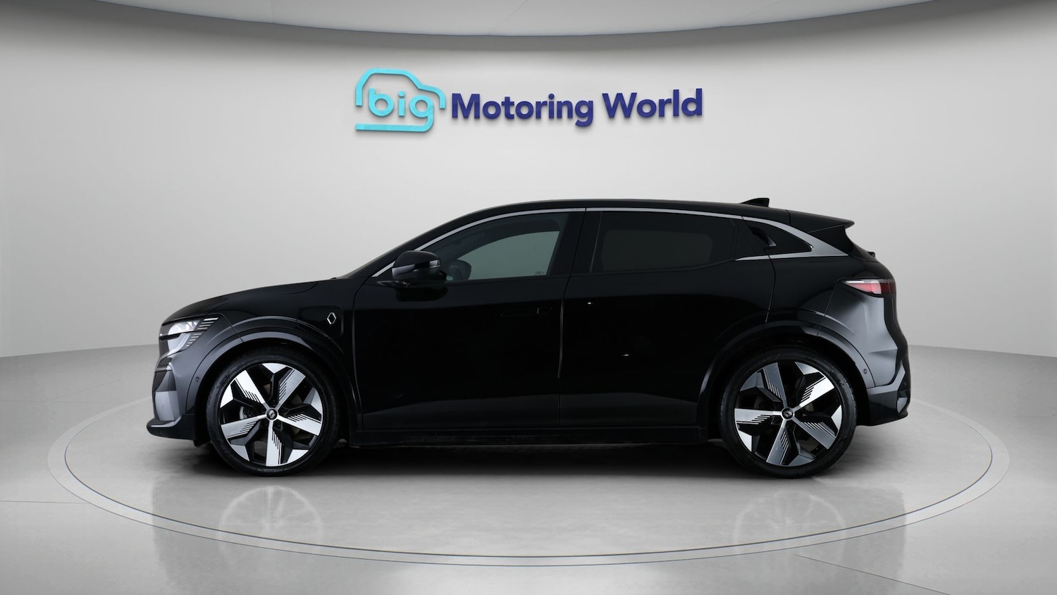 Used Renault Megane E Tech 2023 for sale - 77616941: Photo 4