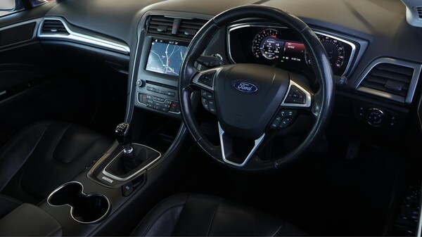 Used Ford Mondeo 2017 for sale - 76122933: Photo 10