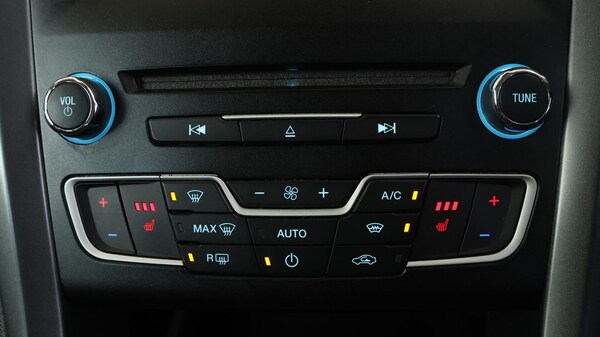 Used Ford Mondeo 2017 for sale - 76122933: Photo 13