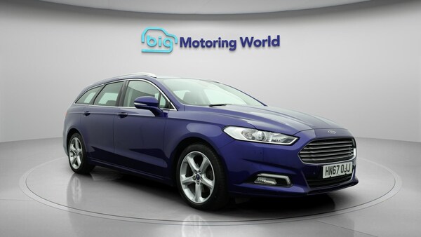 Used Ford Mondeo 2017 for sale - 76122933: Photo 2