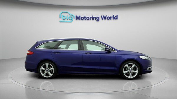 Used Ford Mondeo 2017 for sale - 76122933: Photo 9