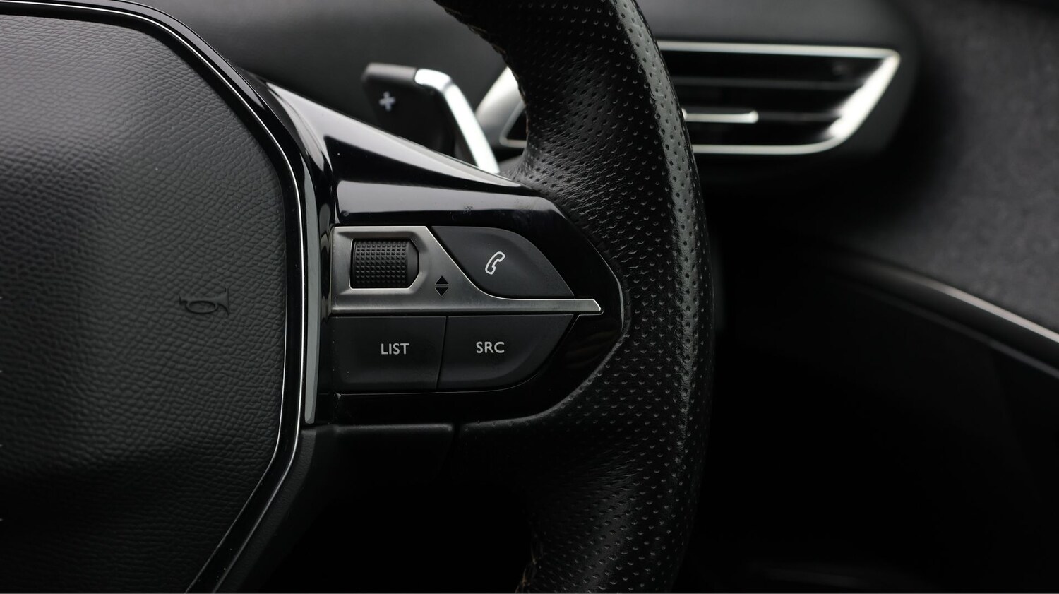 Used Peugeot 3008 2020 for sale - 77428920: Photo 22