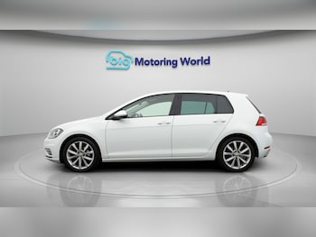 Used Volkswagen Golf 2019 for sale - 79175556: Photo