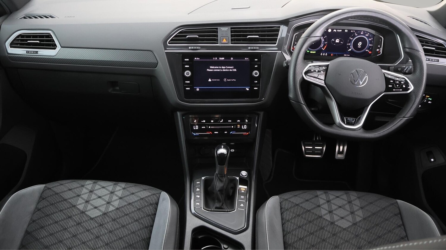 Used Volkswagen Tiguan 2023 for sale - 76408936: Photo 14