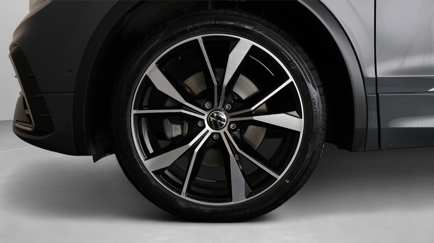 Used Volkswagen Tiguan 2023 for sale - 76408936: Photo 19