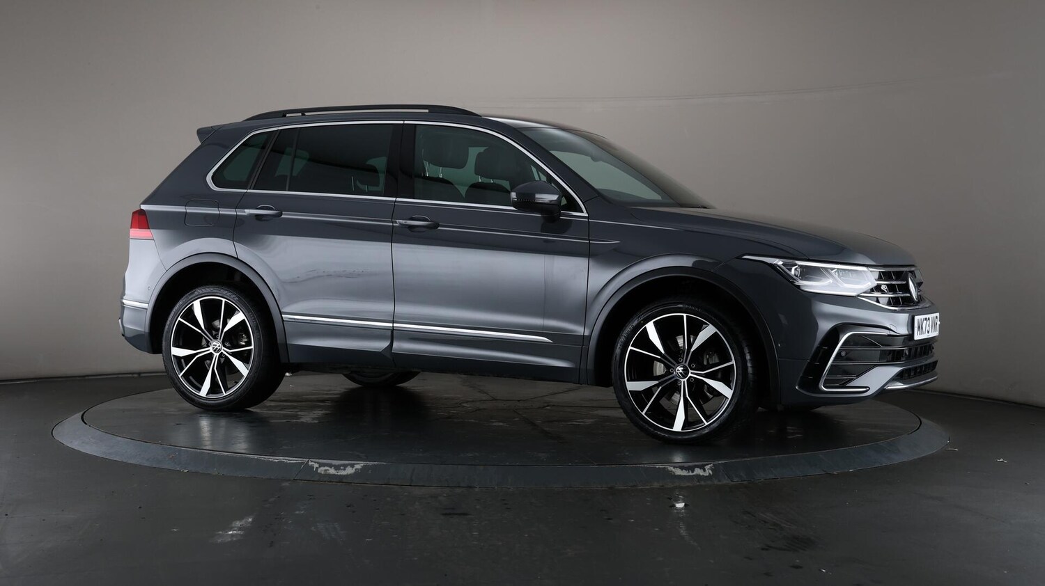 Used Volkswagen Tiguan 2023 for sale - 76408936: Photo 57