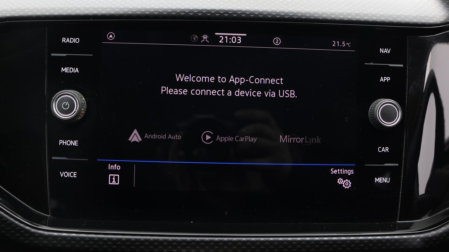 Used Volkswagen T-Cross 2022 for sale - 76072598: Photo 26