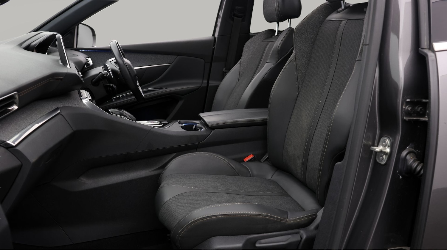 Used Peugeot 5008 2020 for sale - 77431511: Photo 14