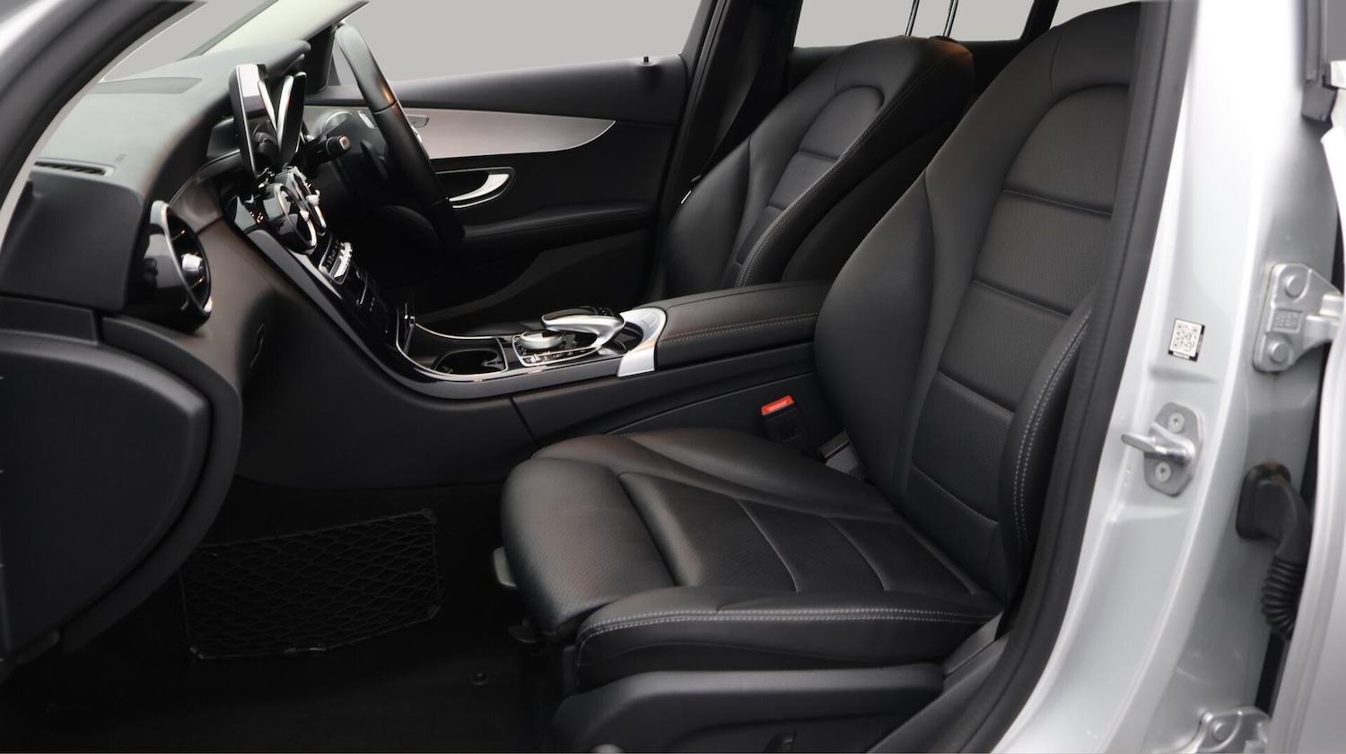 Used Mercedes-Benz C Class 2019 for sale - 76633779: Photo 15