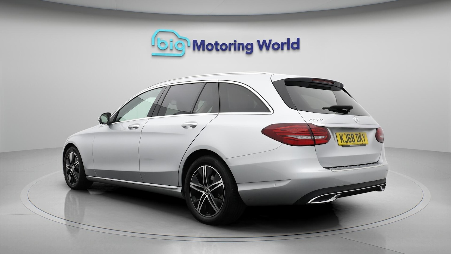 Used Mercedes-Benz C Class 2019 for sale - 76633779: Photo 6