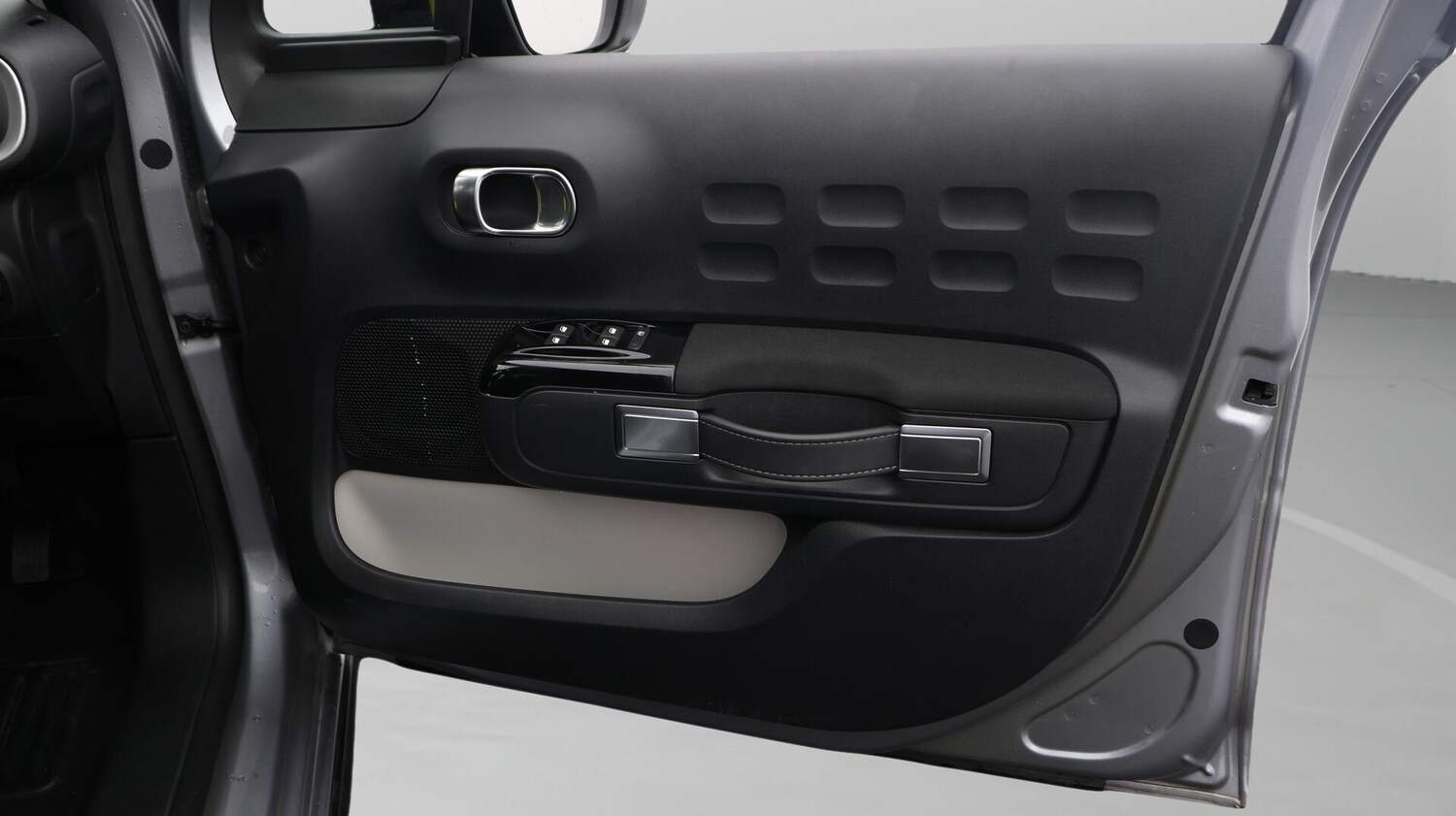 Used Citroen C3 2024 for sale - 76644577: Photo 16