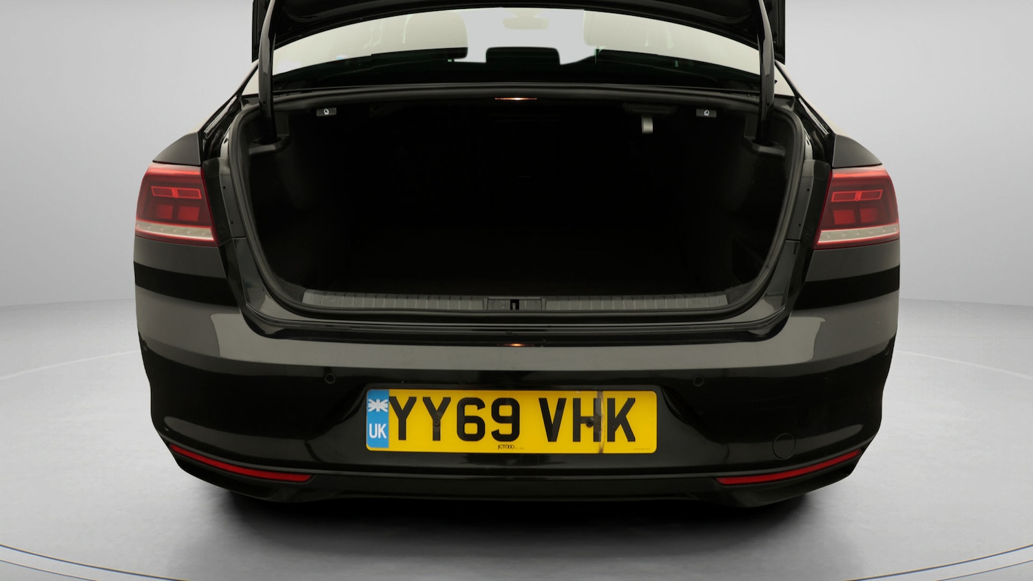 Used Volkswagen Passat 2019 for sale - 77802216: Photo 17