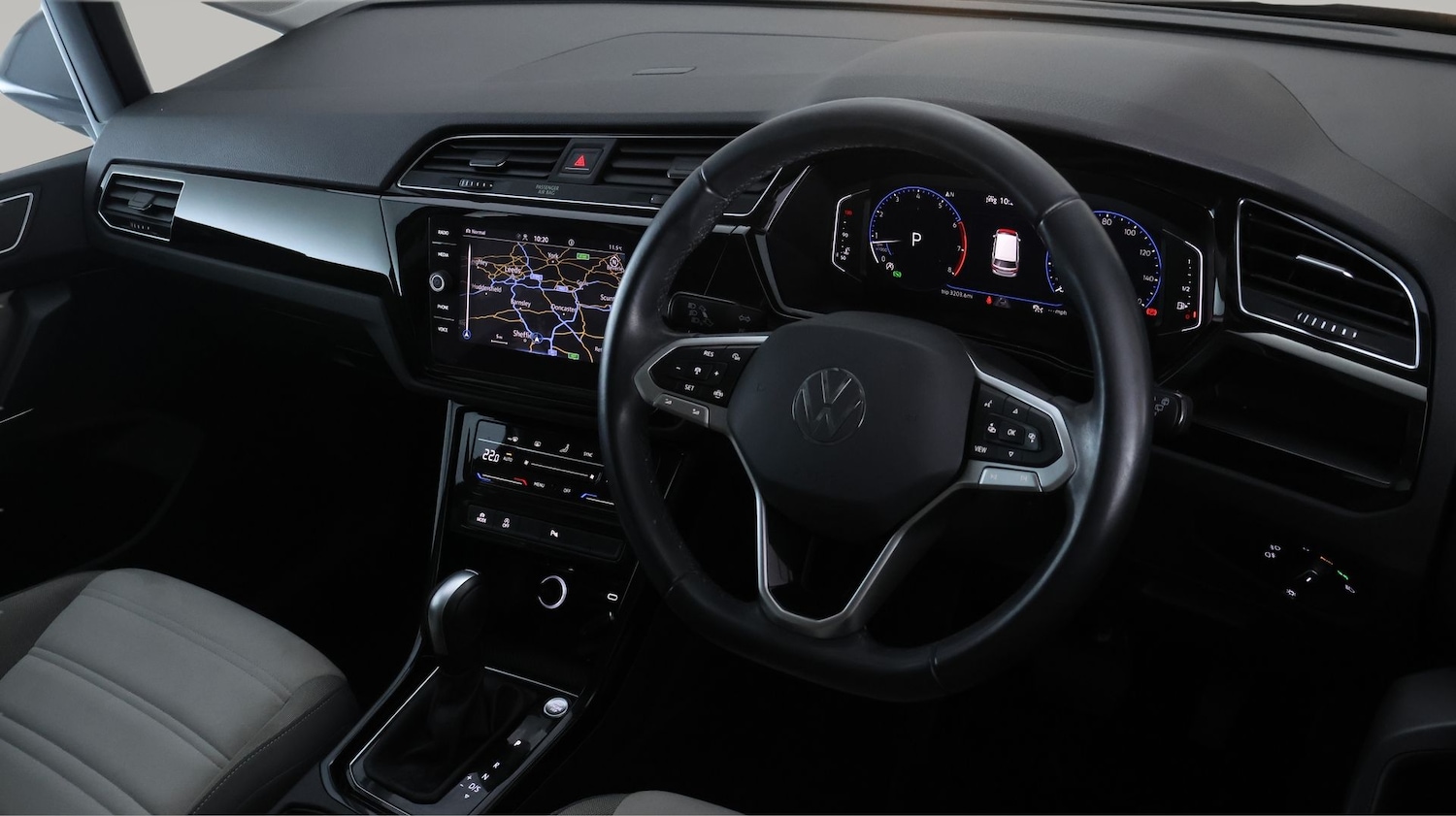 Used Volkswagen Touran 2023 for sale - 78198263: Photo 9