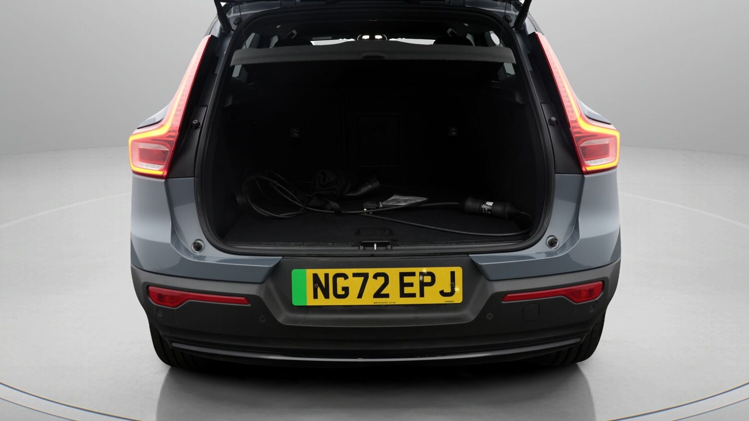 Used Volvo XC40 2023 for sale - 77618657: Photo 17