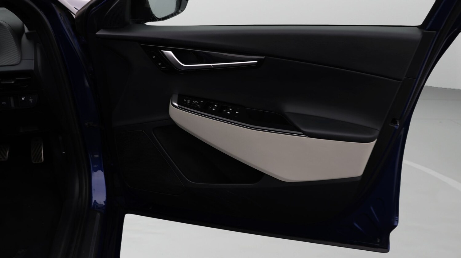 Used Kia EV6 for sale - 78186339: Photo 15