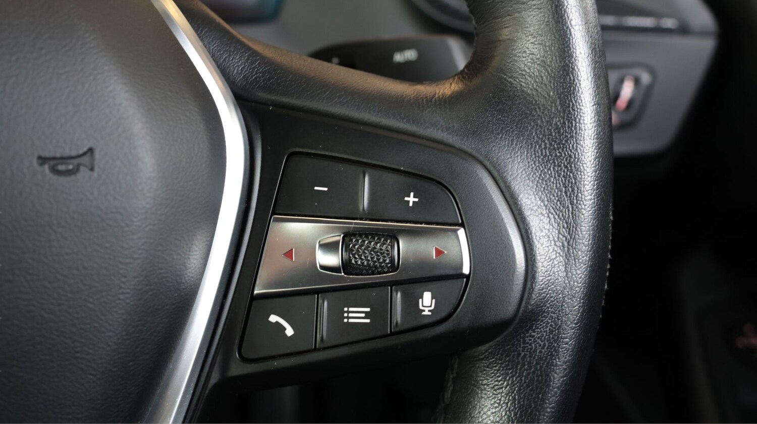 Used BMW 2 Series 2023 for sale - 77654412: Photo 23