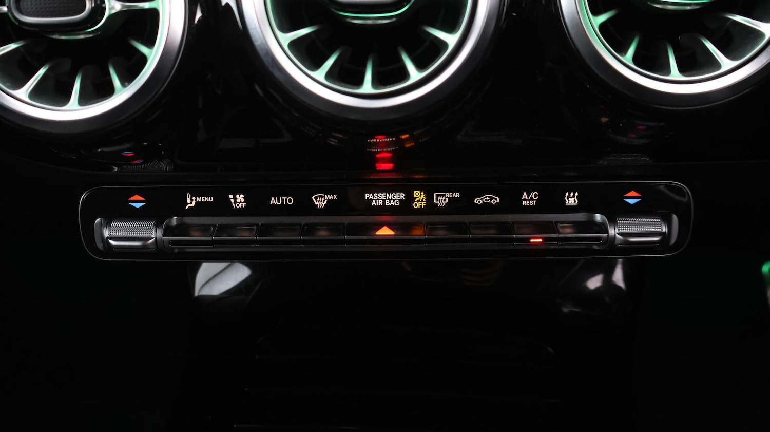 Used Mercedes-Benz CLA for sale - 77482614: Photo 12